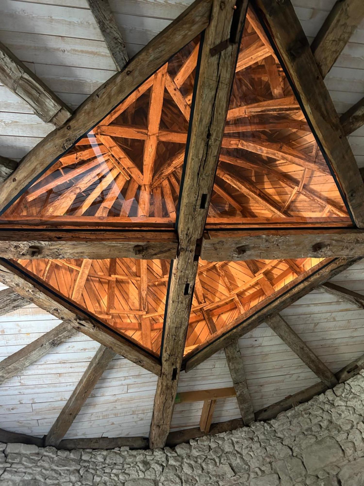 Un Petit Chateau Lauzun Bagian luar foto